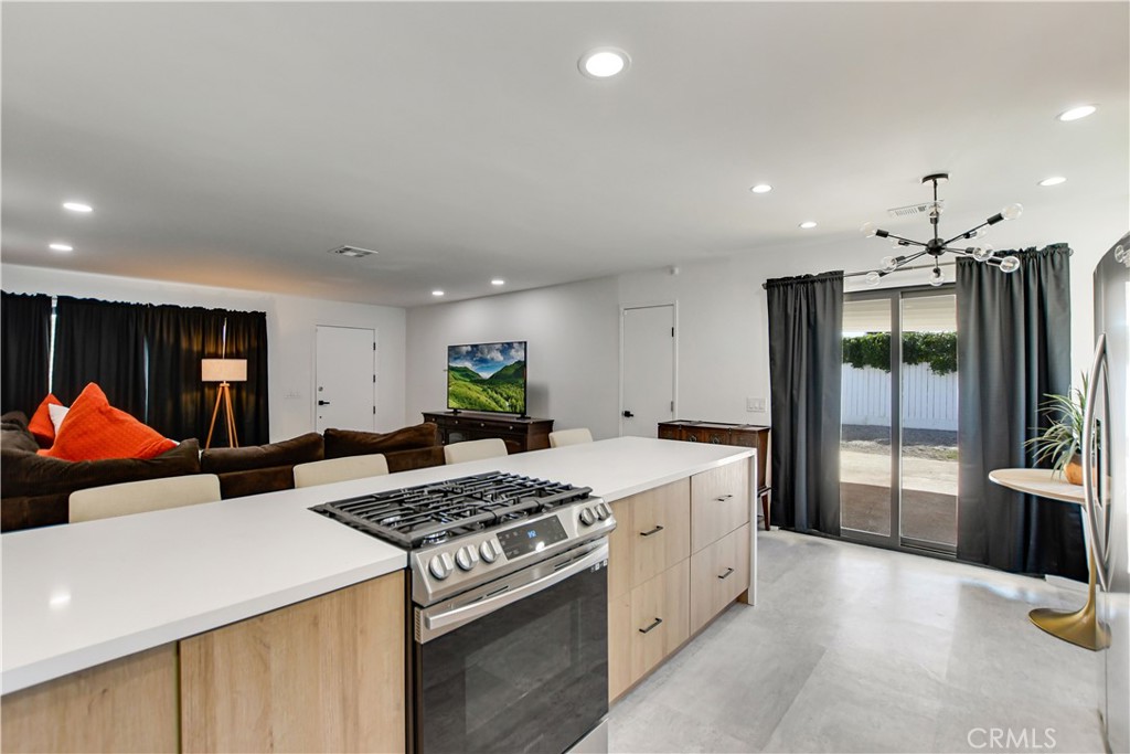 Desert Park Estates (33103) - Residential