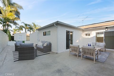 A home in Manhattan Beach