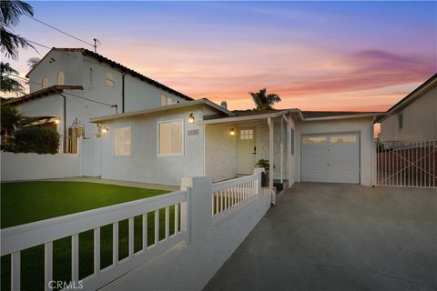 A home in Manhattan Beach