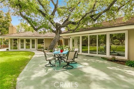 1440 Carmelita Place