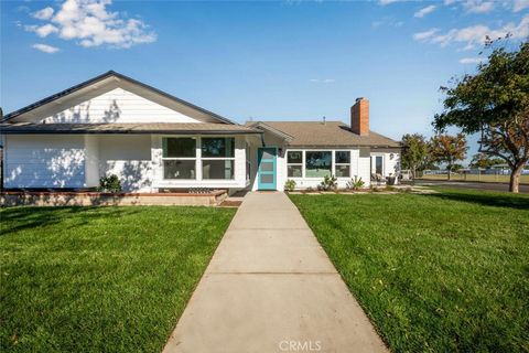 A home in Los Alamitos