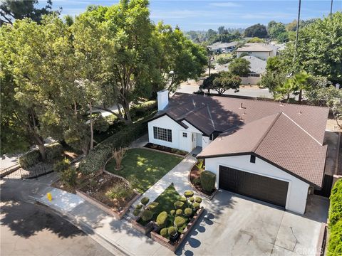 A home in Duarte