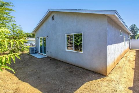 A home in Lake Elsinore