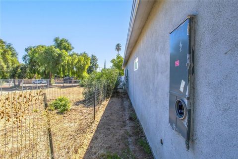 A home in Lake Elsinore