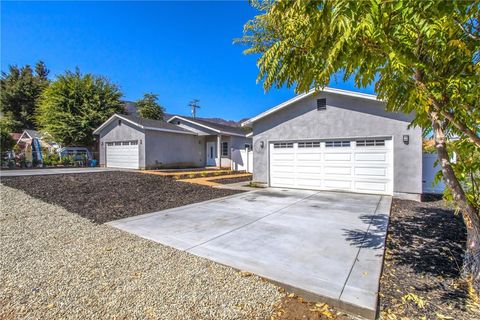 A home in Lake Elsinore