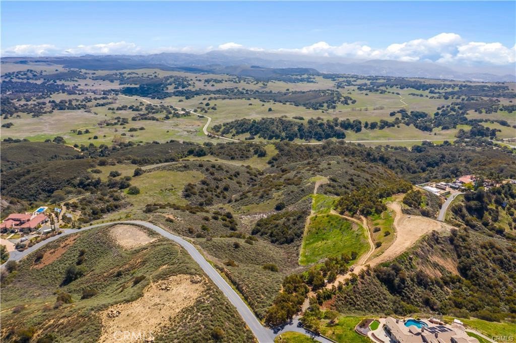 36725 Camino Noroeste