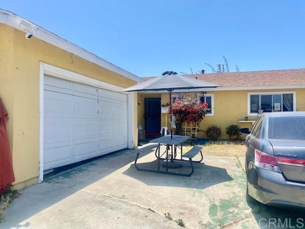 listing image 130728009054266106851