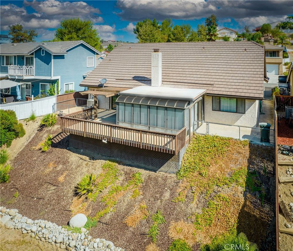 listing image 130724614457796293775