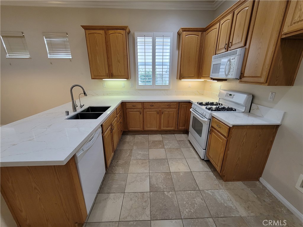 Solera (SLRA) - Residential Lease