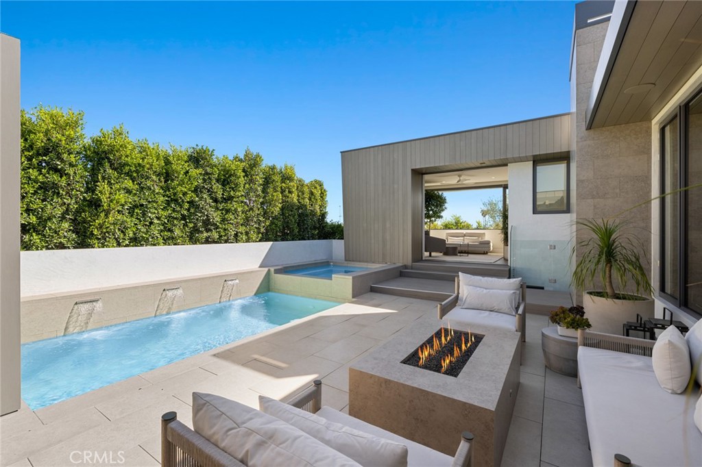 Irvine Terrace (IRVT) - Residential