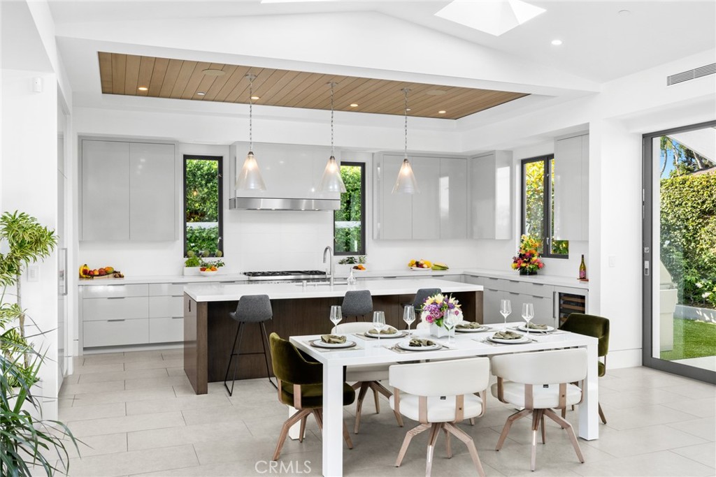 Irvine Terrace (IRVT) - Residential