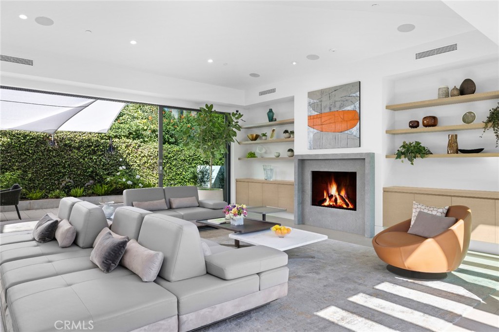 Irvine Terrace (IRVT) - Residential