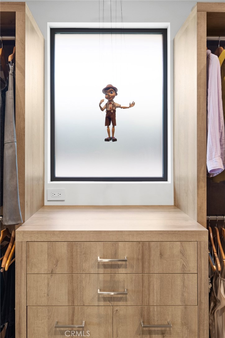 Irvine Terrace (IRVT) - Residential