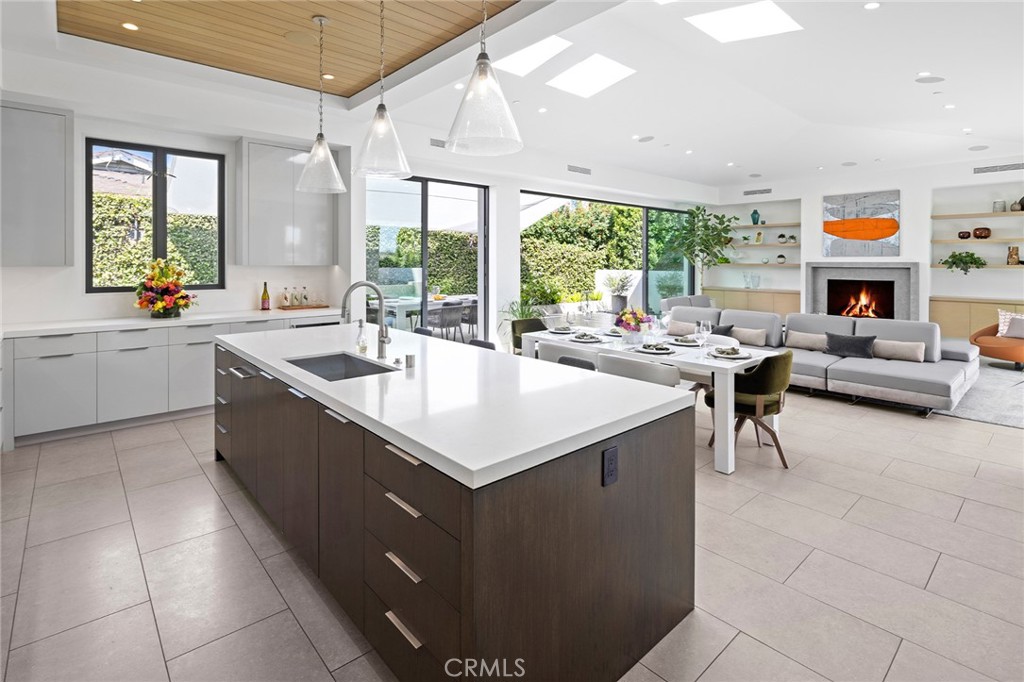 Irvine Terrace (IRVT) - Residential