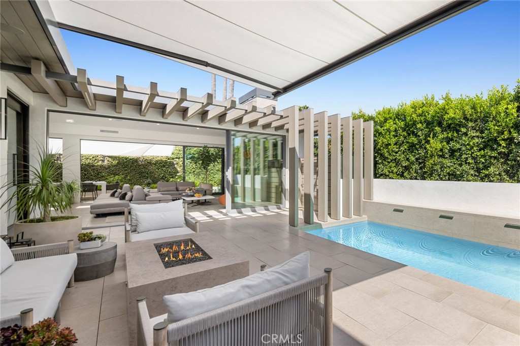 Irvine Terrace (IRVT) - Residential