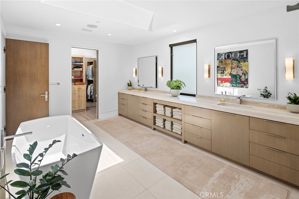 Irvine Terrace (IRVT) - Residential