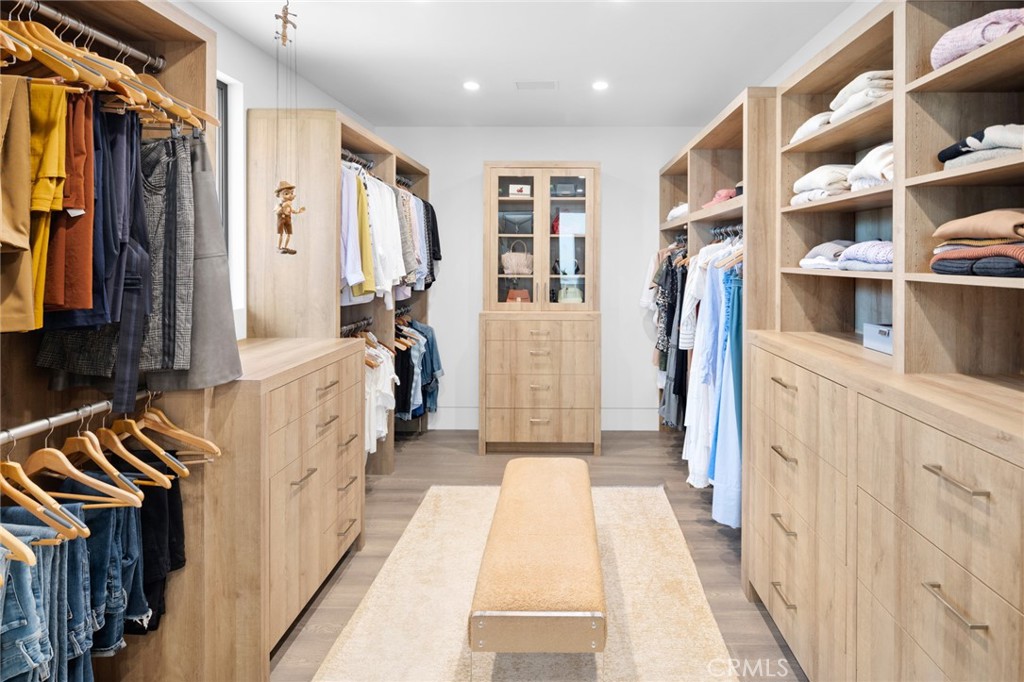 Irvine Terrace (IRVT) - Residential