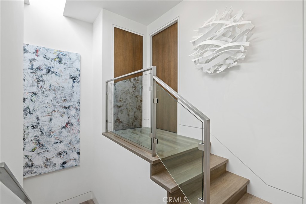 Irvine Terrace (IRVT) - Residential