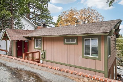 A home in Running Springs