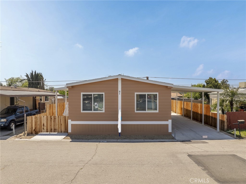 View Bakersfield, CA 93308 mobile home