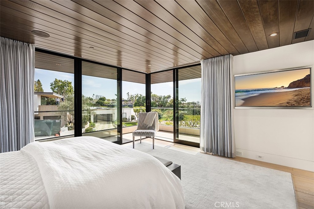 Irvine Terrace (IRVT) - Residential