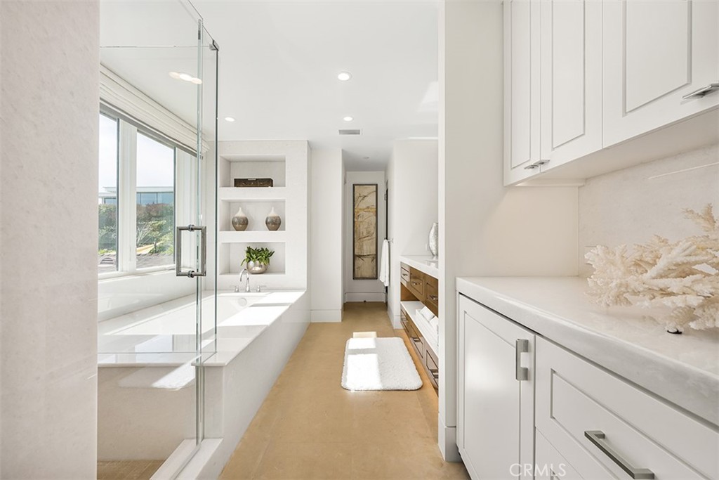 Irvine Terrace (IRVT) - Residential