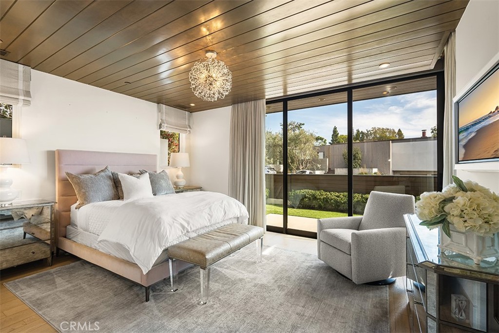 Irvine Terrace (IRVT) - Residential