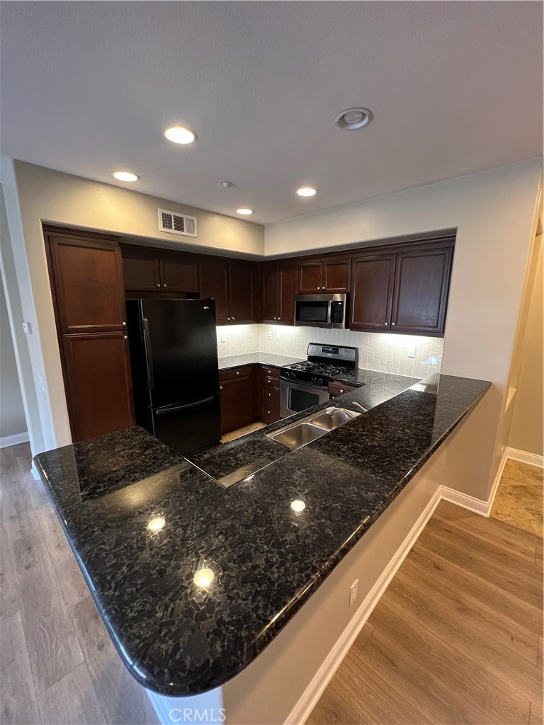 Ambridge (AMBR) - Residential Lease