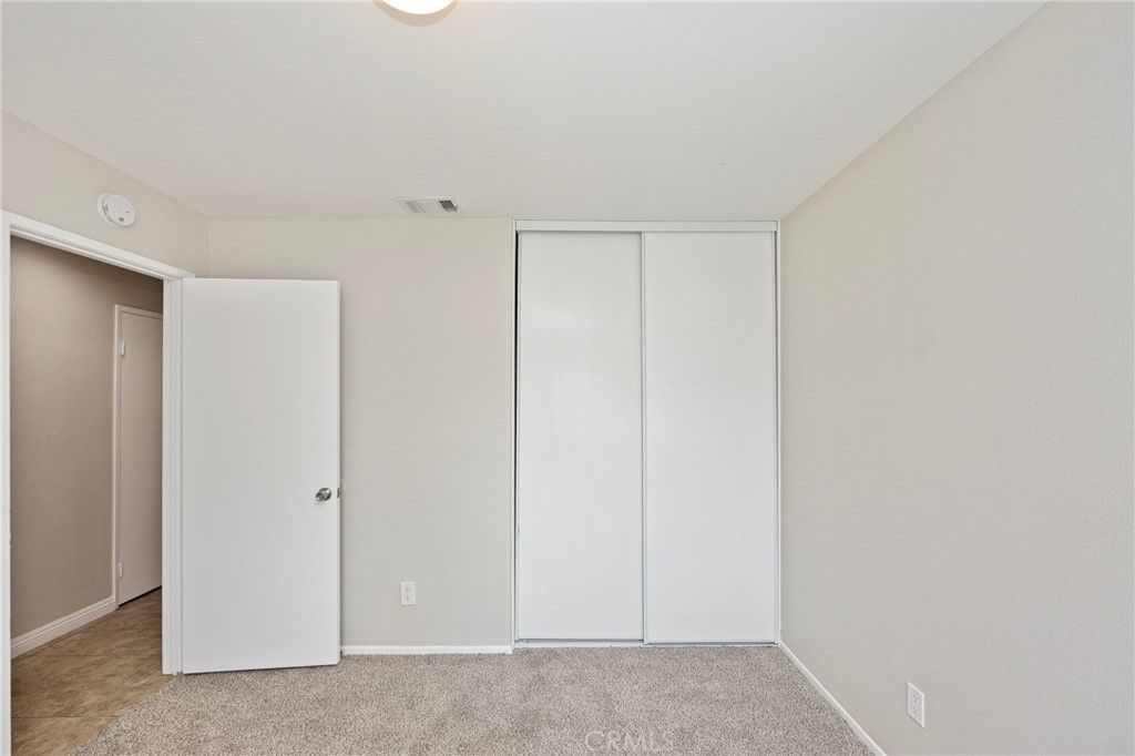 listing image 130725556270177514498