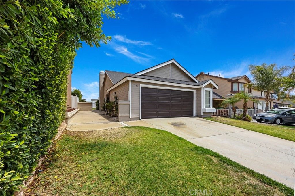 listing image 130725347458999460006