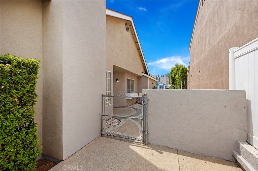 listing image 130724769749654683681