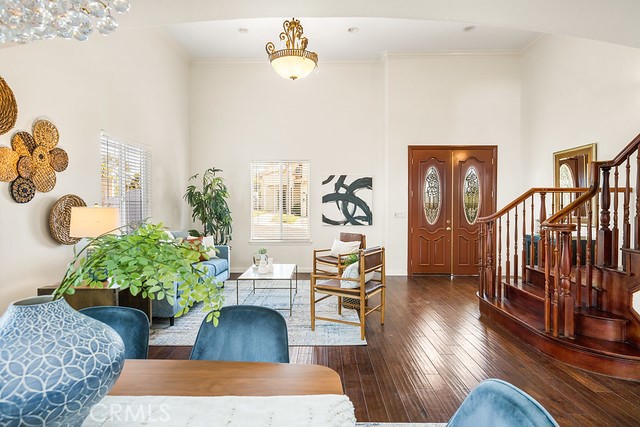 5312 Doris Way