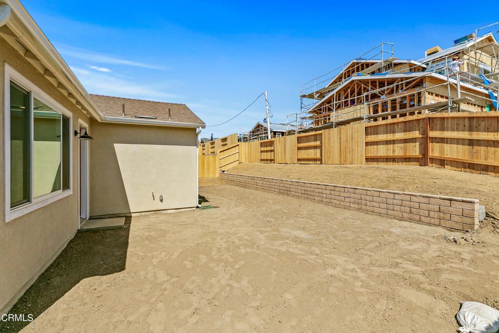 listing image 130726583293108985776