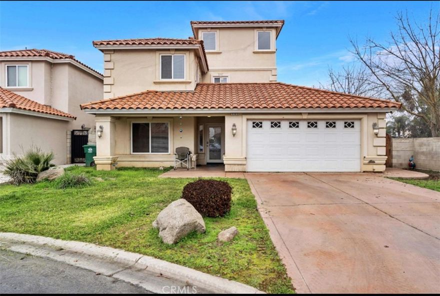 This beautiful home, located in The Aspens community of West Madera, offers 5 spacious bedrooms, 5 bathrooms, and a 2-car garage, all set on a large lot at the end of a quiet cul-de-sac.



Upon entering the home, you are greeted by a charming front porch and an inviting entry area. The first floor features two generously-sized bedrooms. The kitchen includes tile countertops, pantry storage, and a convenient breakfast bar. The living room boasts tall ceilings and an abundance of natural light, creating a warm and open atmosphere.



The second floor includes two more large bedrooms, along with a separate hall bath. The third floor offers a private retreat with a large bedroom, stunning views, an updated en-suite bathroom, and a separate office areaperfect for working from home.



Additional features of the home include ample closet space, a tile roof, dual AC units, and built-in speakers throughout. Located near the upcoming King Hussein Elementary School, this home is situated in a highly desirable area.