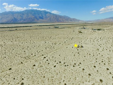 Photo of 16 Mihalyo Road, Cathedral City, CA 92240 (MLS # LG22183104)