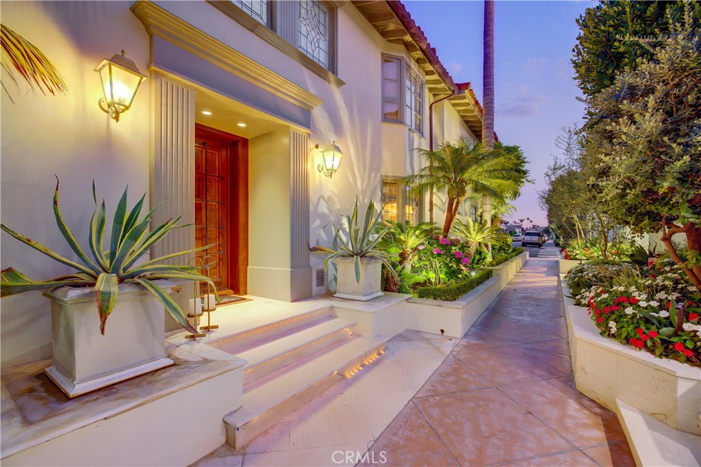 Lido Island (LIDO) - Residential