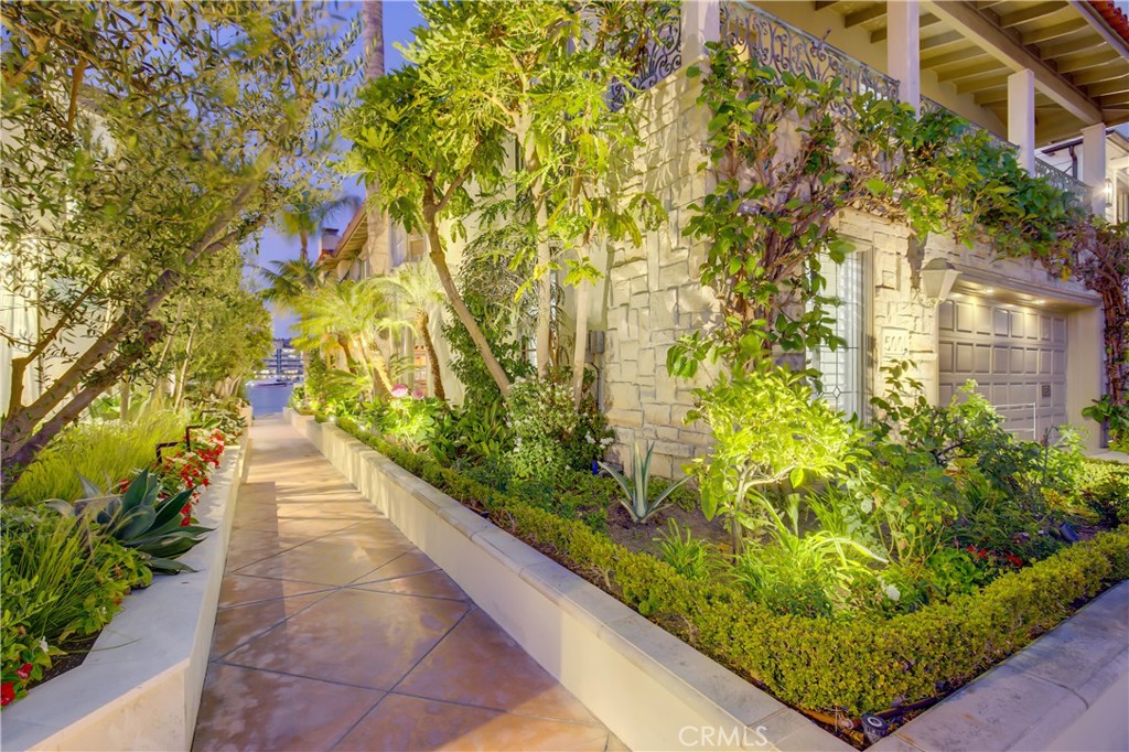 Lido Island (LIDO) - Residential