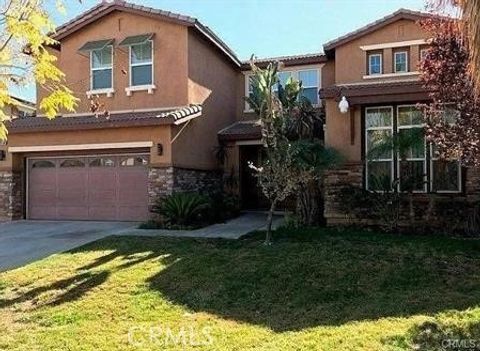 A home in Lake Elsinore