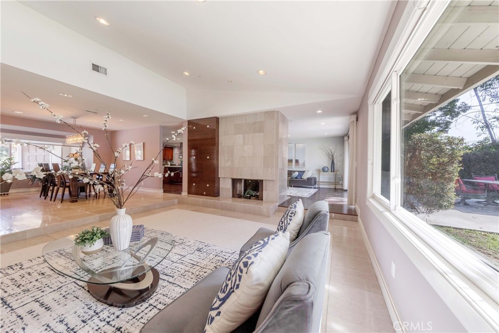 850 Rancho Circle