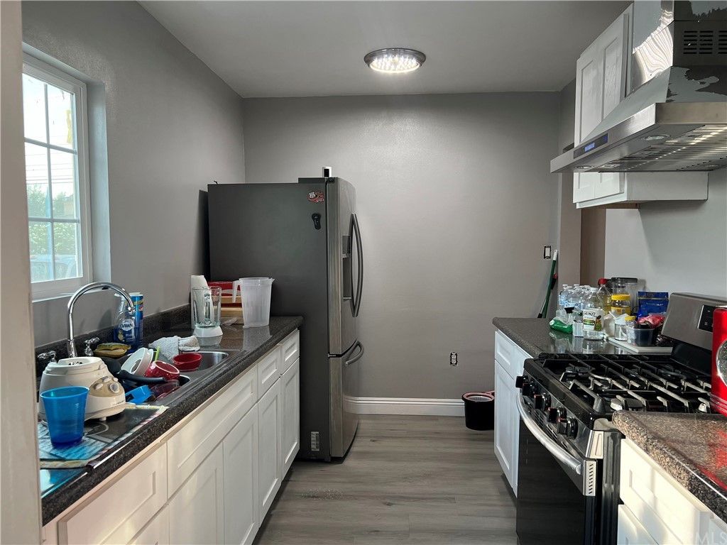 listing image 130726601559291483154