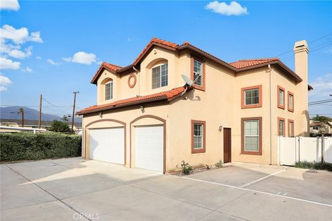 A home in El Monte