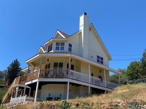 A home in Cedar Glen