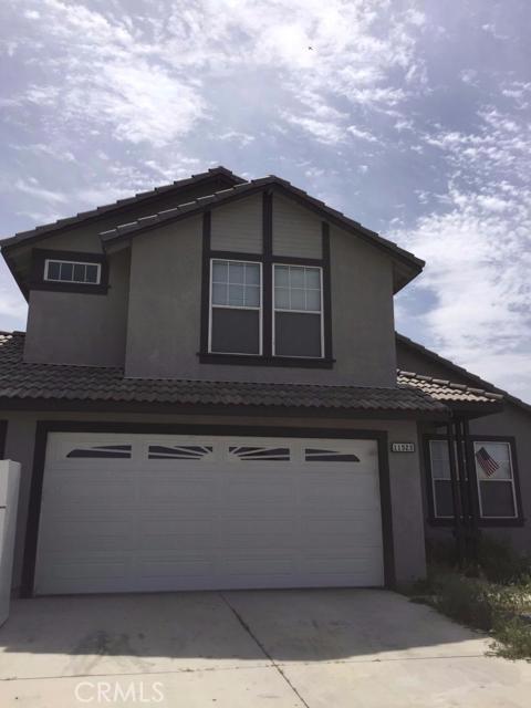 Good location in New Adelanto two story home. Fireplace in the family room, large kitchen. God size bedrooms and a two car attached garage. Association Amenities: Garage, Laundry