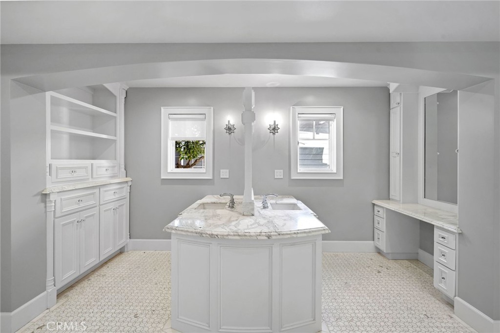 Balboa Peninsula Point (BLPP) - Residential