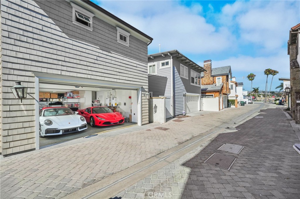 Balboa Peninsula Point (BLPP) - Residential