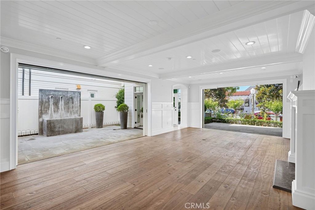 Balboa Peninsula Point (BLPP) - Residential