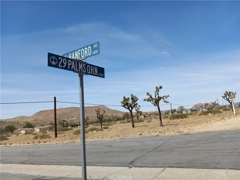Photo of 7 Twentynine Palms, Yucca Valley, CA 92284 (MLS # JT22109475)