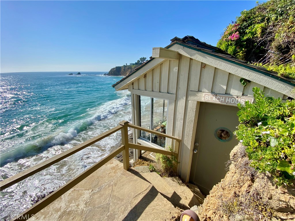 North Laguna (NL) - Residential Lease