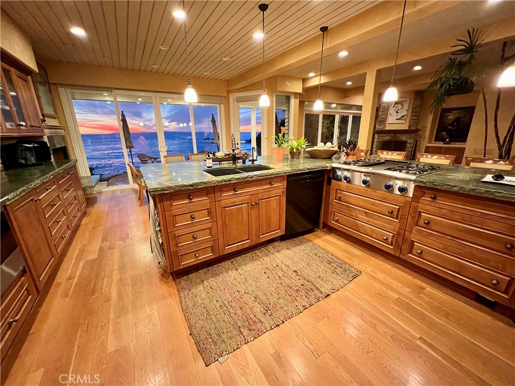 North Laguna (NL) - Residential Lease