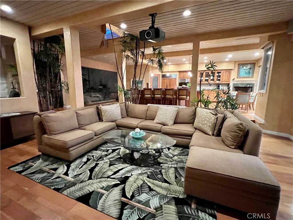 North Laguna (NL) - Residential Lease